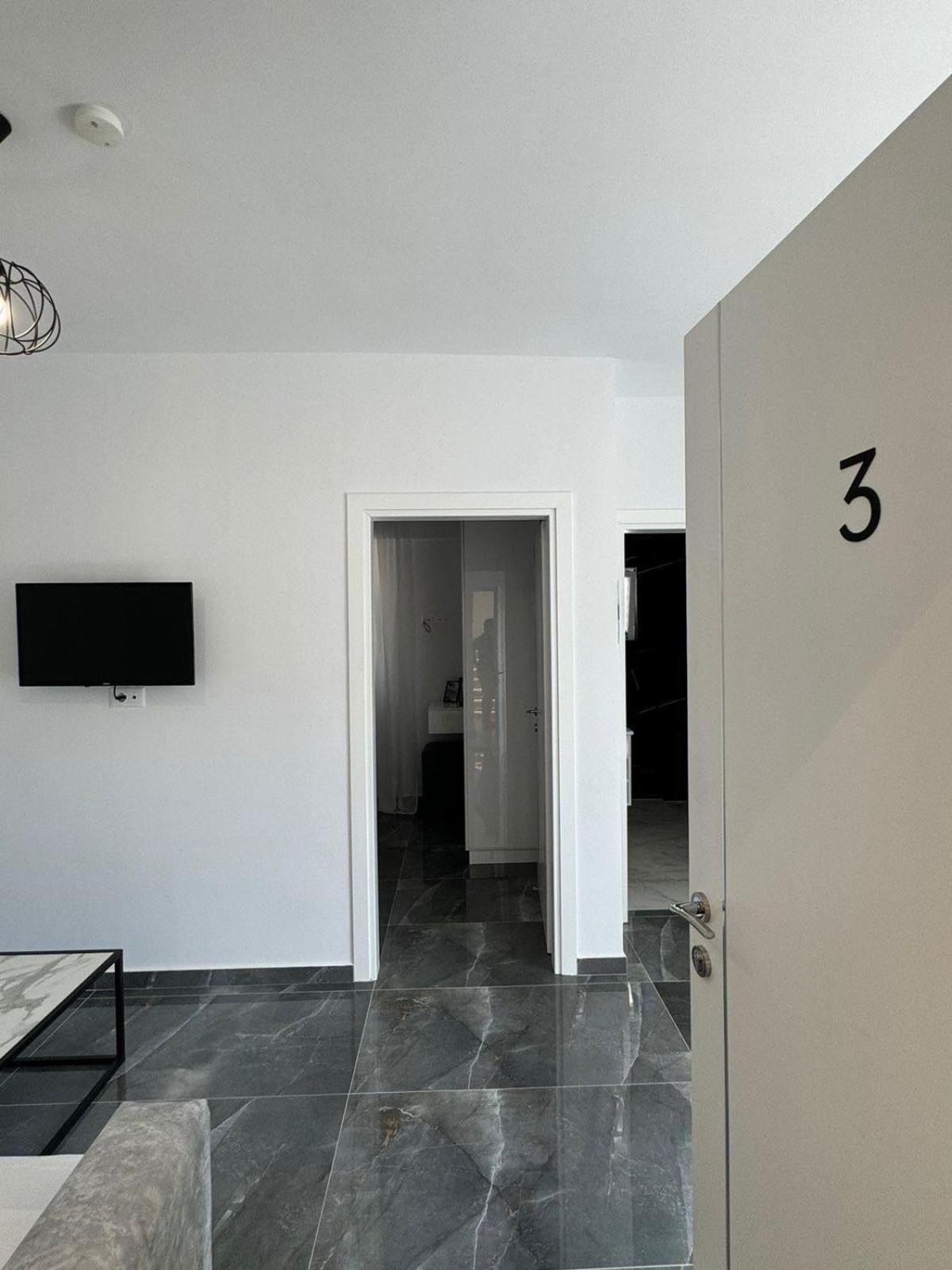 Noya Suites Sr Sarande Exterior photo